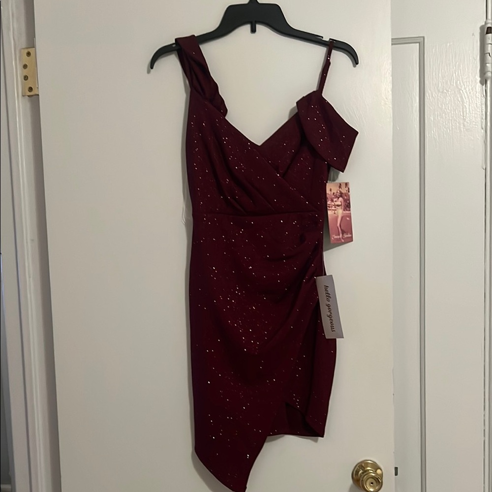 Elegant Burgundy Dress with Glitter Accents